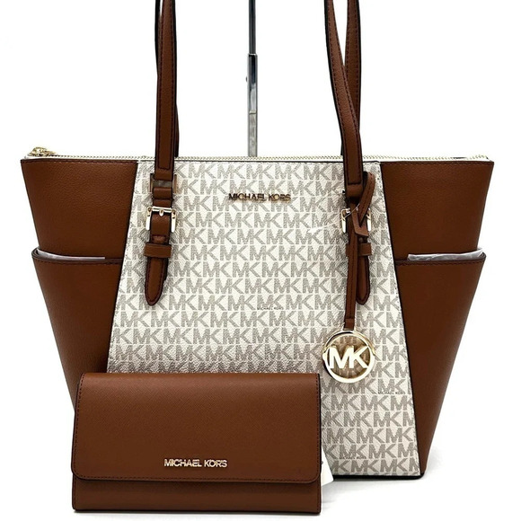 Michael Kors Large Charlotte Tote Bag & Trifold Wallet Vanilla/Brown (NWT) - Picture 1 of 14